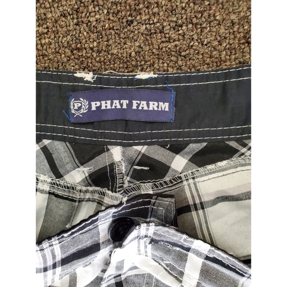Phat Farm Shorts - Picture 3 of 5